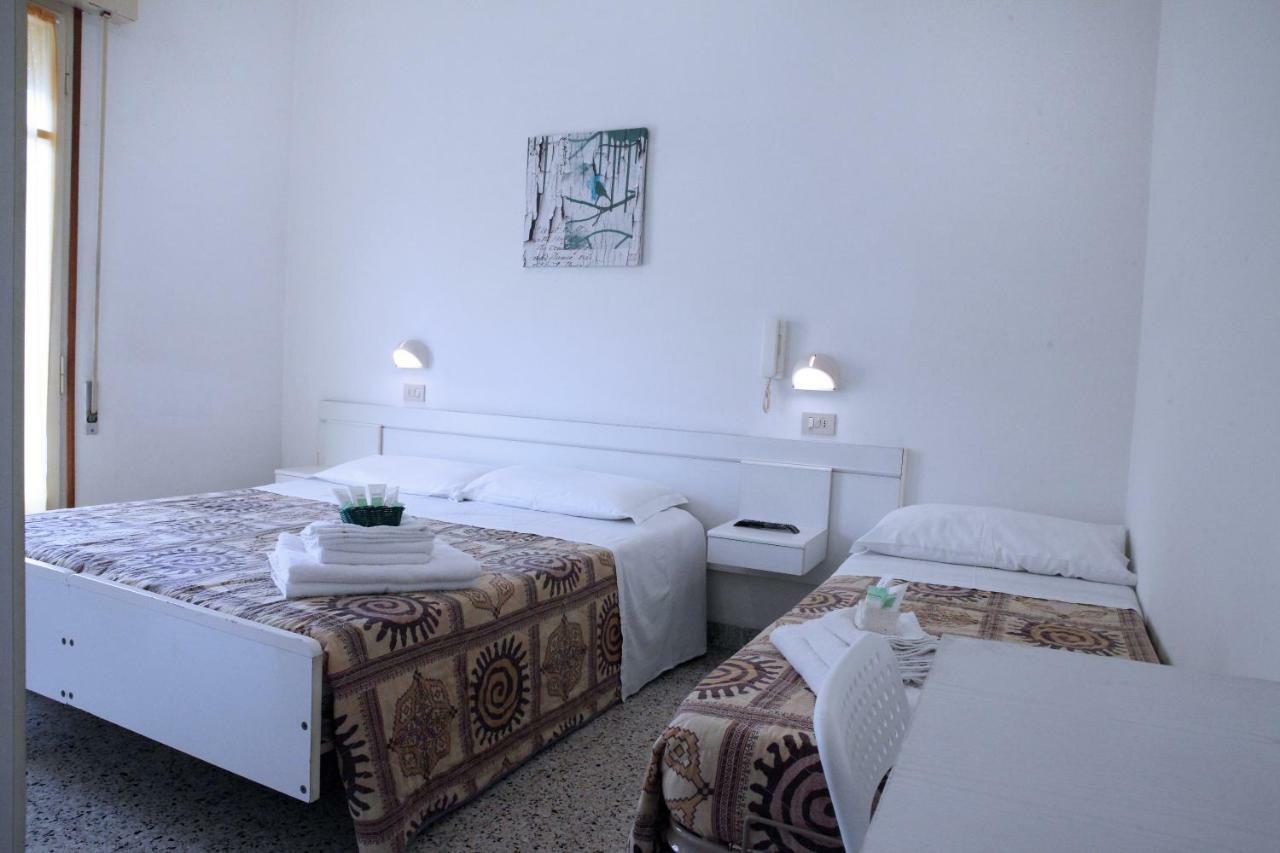 Hotel Lagomaggio Rimini Exteriér fotografie